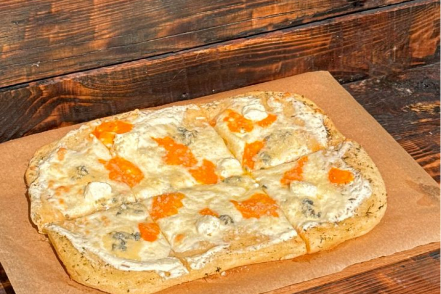 Пицца 4 сыра